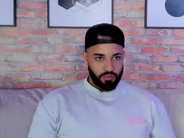 chris_varden Image 7