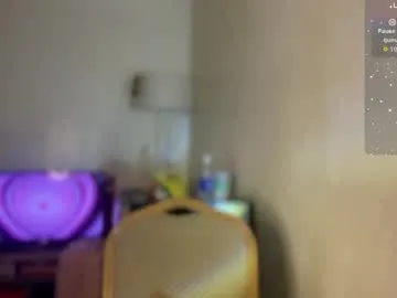 petitegirlx69 Image 9